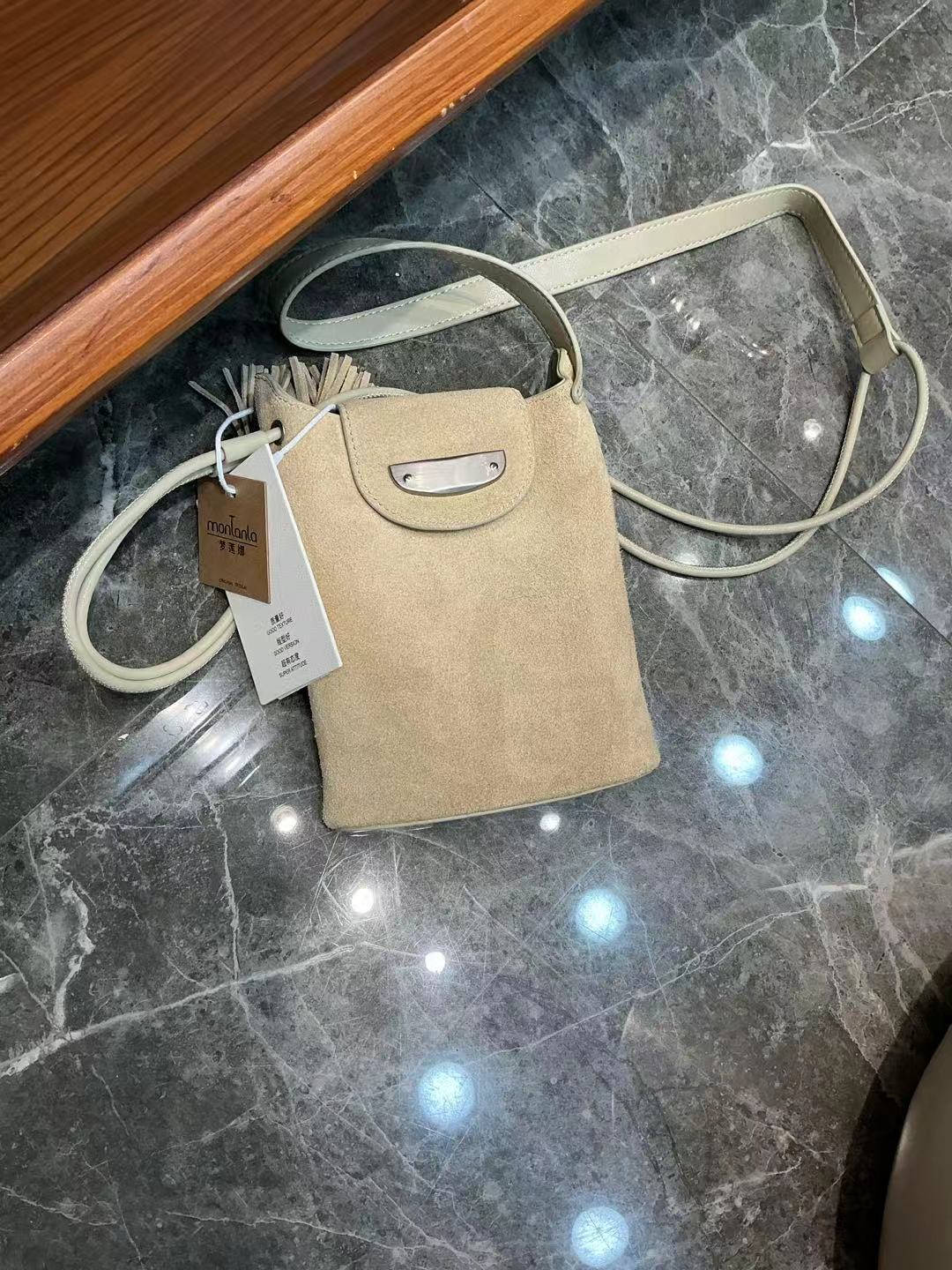 Women's Minority Simple Cell Solid Color Genuine Leather Phone Bags