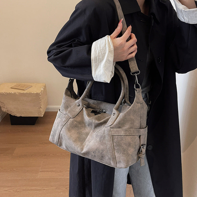 Retro Frosted Textured Large Capacity Commute Business Handbags