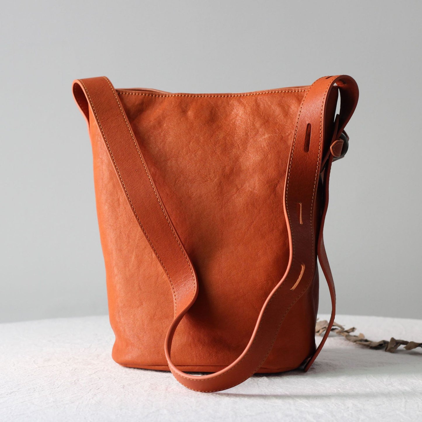Women's Korean Leather First Layer Cowhide Retro Women's Messenger Bag