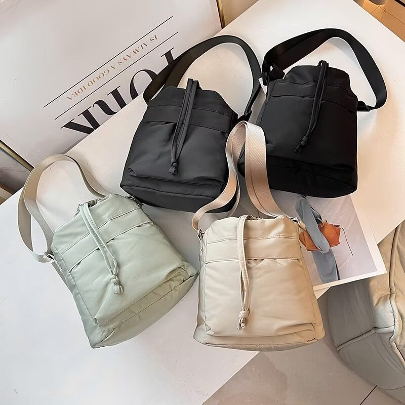 Women's Single Lightweight Versatile Large Capacity Bucket Bags