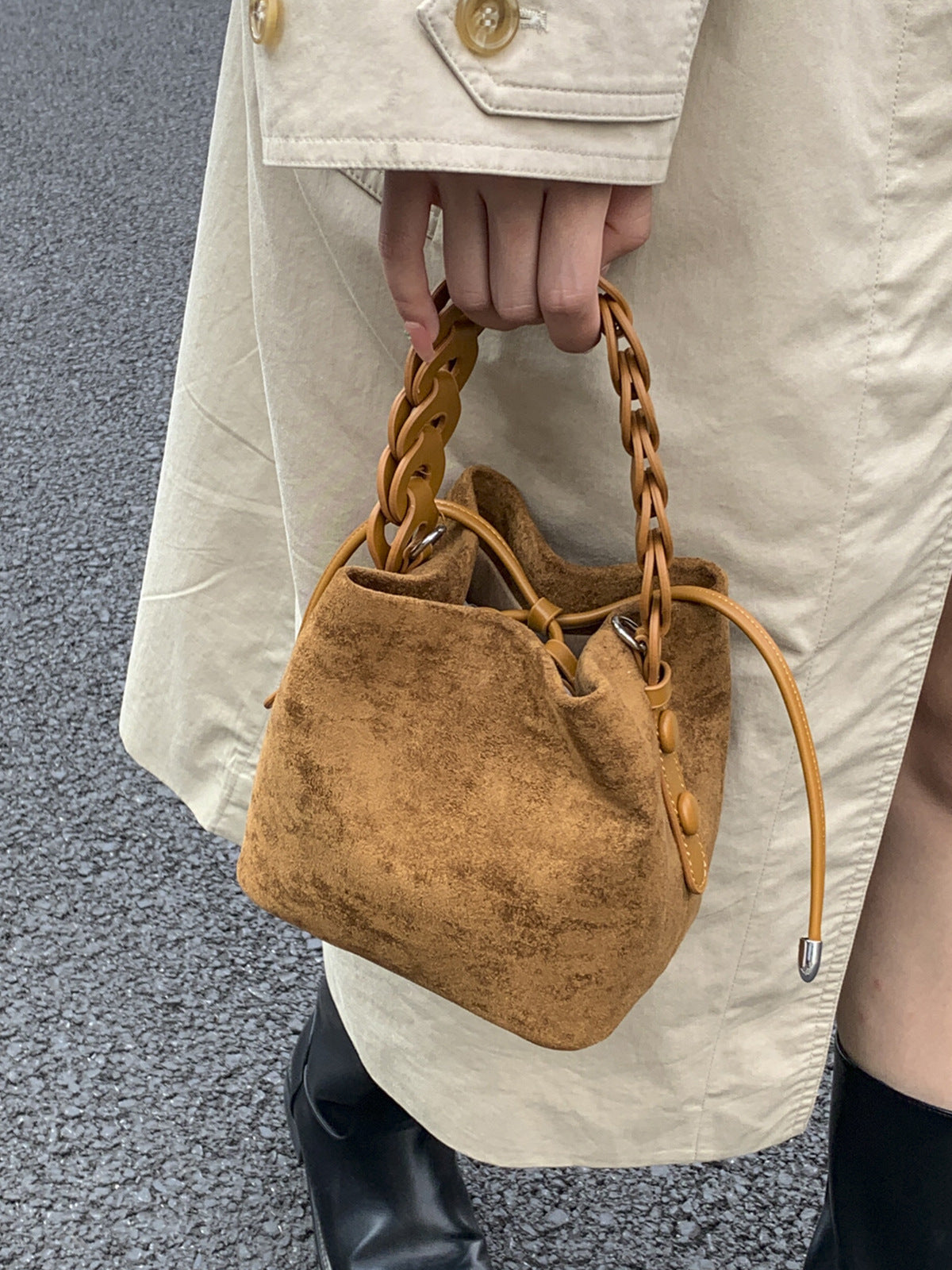 Attractive Women's Retro Brown Exquisite Portable Bucket Bag