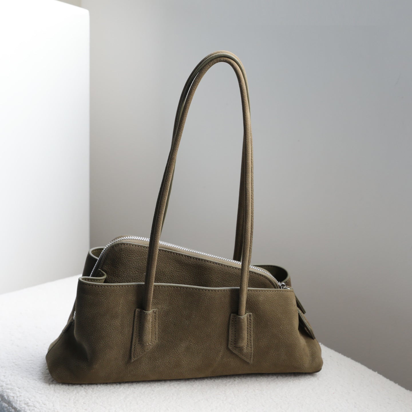 Korean Style Niche Suede Irregular Fashion Loose Feeling Large Capacity Underarm Bag