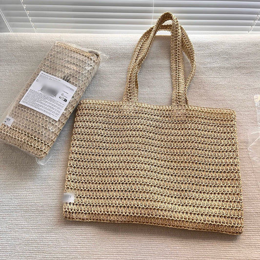 Fragrance Goddess Perfume Gift Simple Beach Seaside Tote Bag