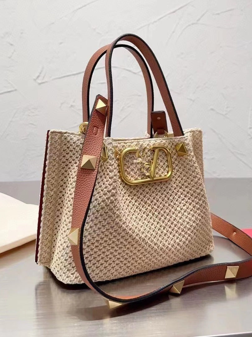 Women's Raffia Woven Portable Holiday Leisure Beach Bags