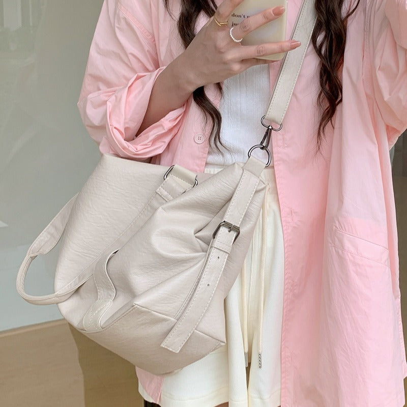 Stylish Women's Trendy Cool Portable Korean Women's Shoulder Bag