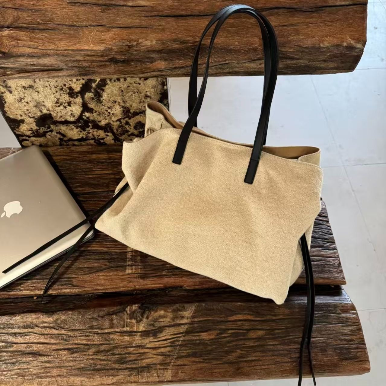 Niche Contrast Color Lightweight Large Capacity Women's Shoulder Bag