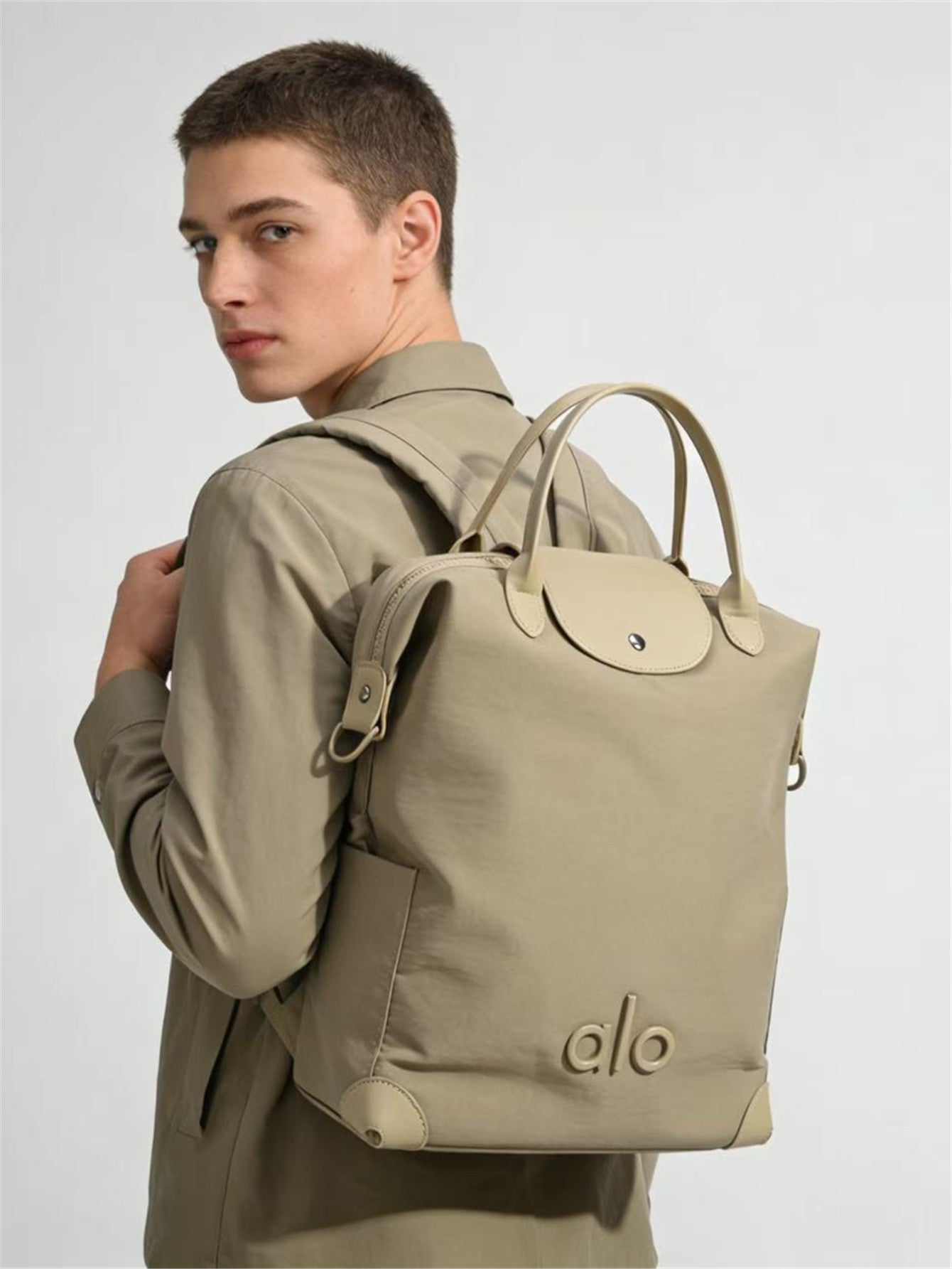 High Sense Vintage Commuter Lightweight Large Capacity Business Women's Backpack