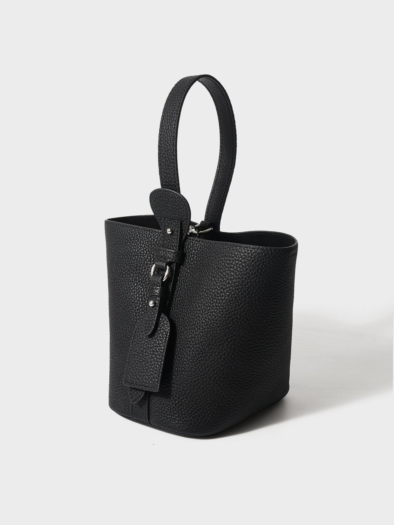 Women's First Layer Cowhide Vegetable Basket Leather Women's Shoulder Bag