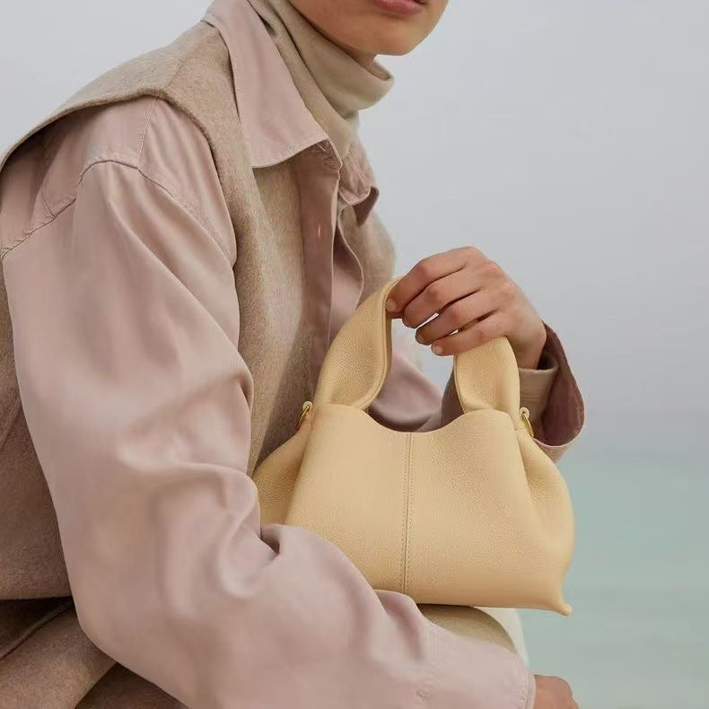Cloud France Design Dumpling Light Luxury Women's Messenger Bag