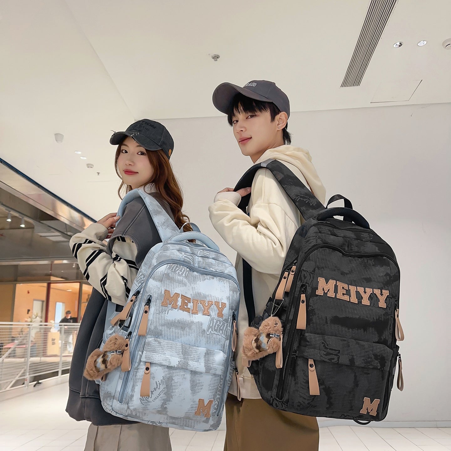 Graceful Fashion Letter Printing Street Fashionable Backpacks
