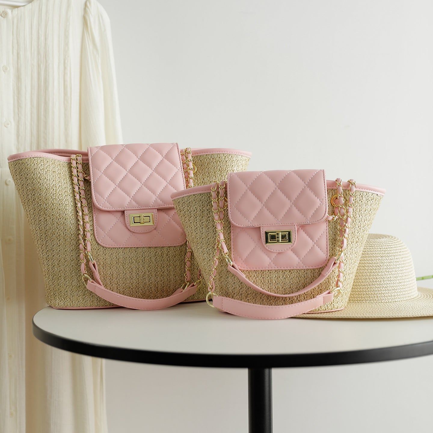 Classic Style Chain Straw Woven Trendy Fashion Tote Bag