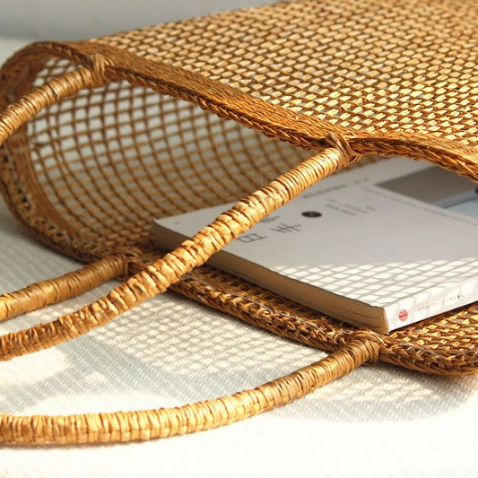 Casual Women's Yellow Grass Hollow Vacation Women's Shoulder Bag