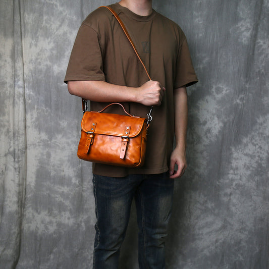 Women's & Men's Genuine Leather Handmade First Layer Cowhide Vegetable Tanned Men's Messenger Bag