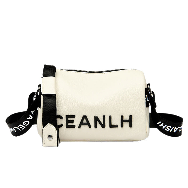 Leather Letter Korean Fashion Broadband Underarm Toe Cover Women's Messenger Bag