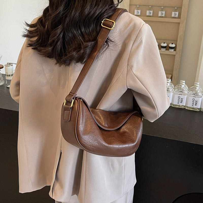 Women's Retro Fashion Soft Surface High Sense Bags