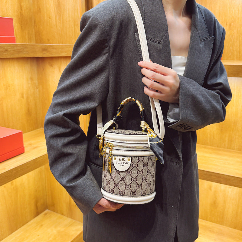 Women's Fashion Spring High-grade Retro Design Portable Women's Shoulder Bag