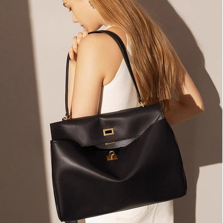 With Gift Box First Layer Calfskin Callie Underarm Large Women's Shoulder Bag
