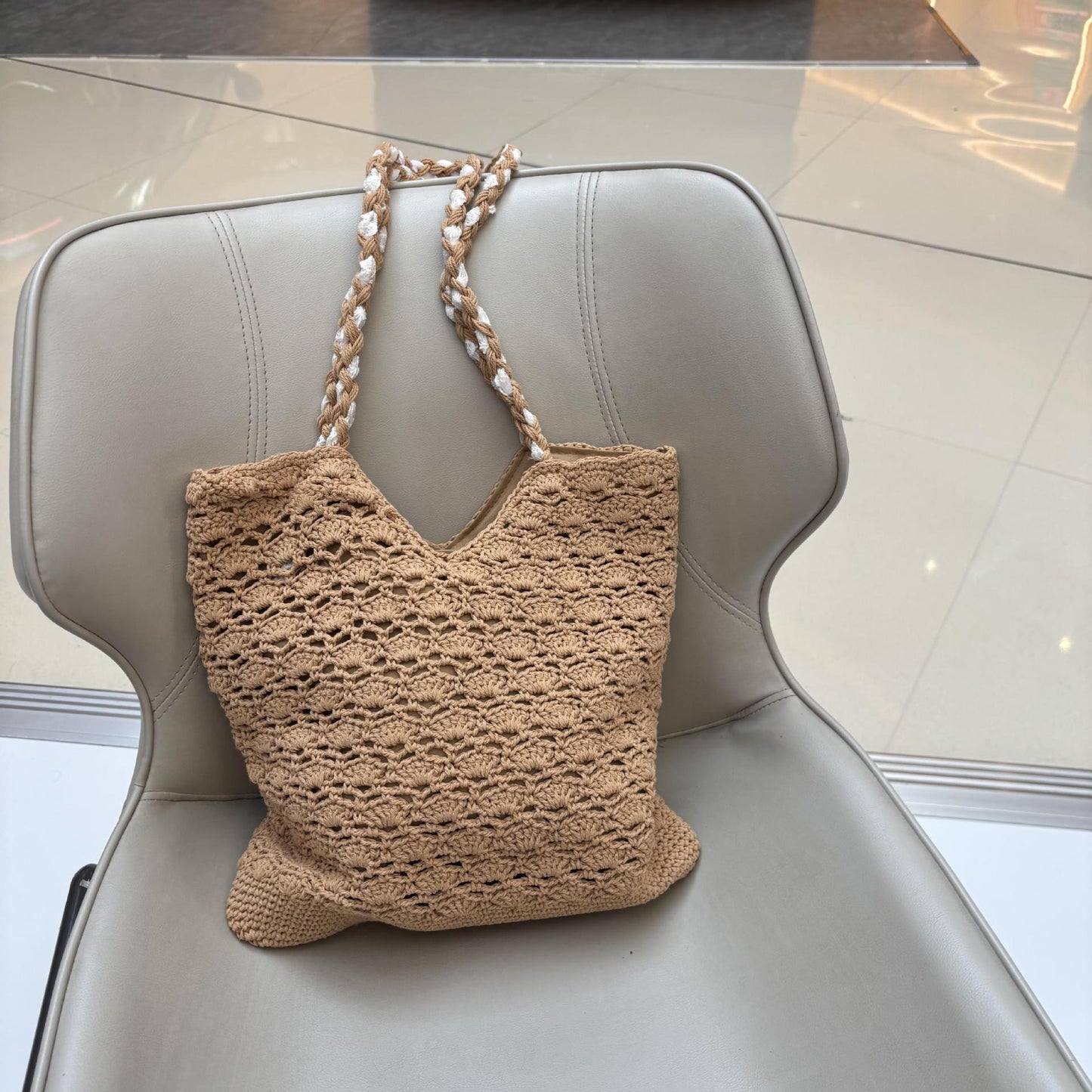 Women's Hand-woven Underarm Large Capacity Totes High-grade Niche Bags