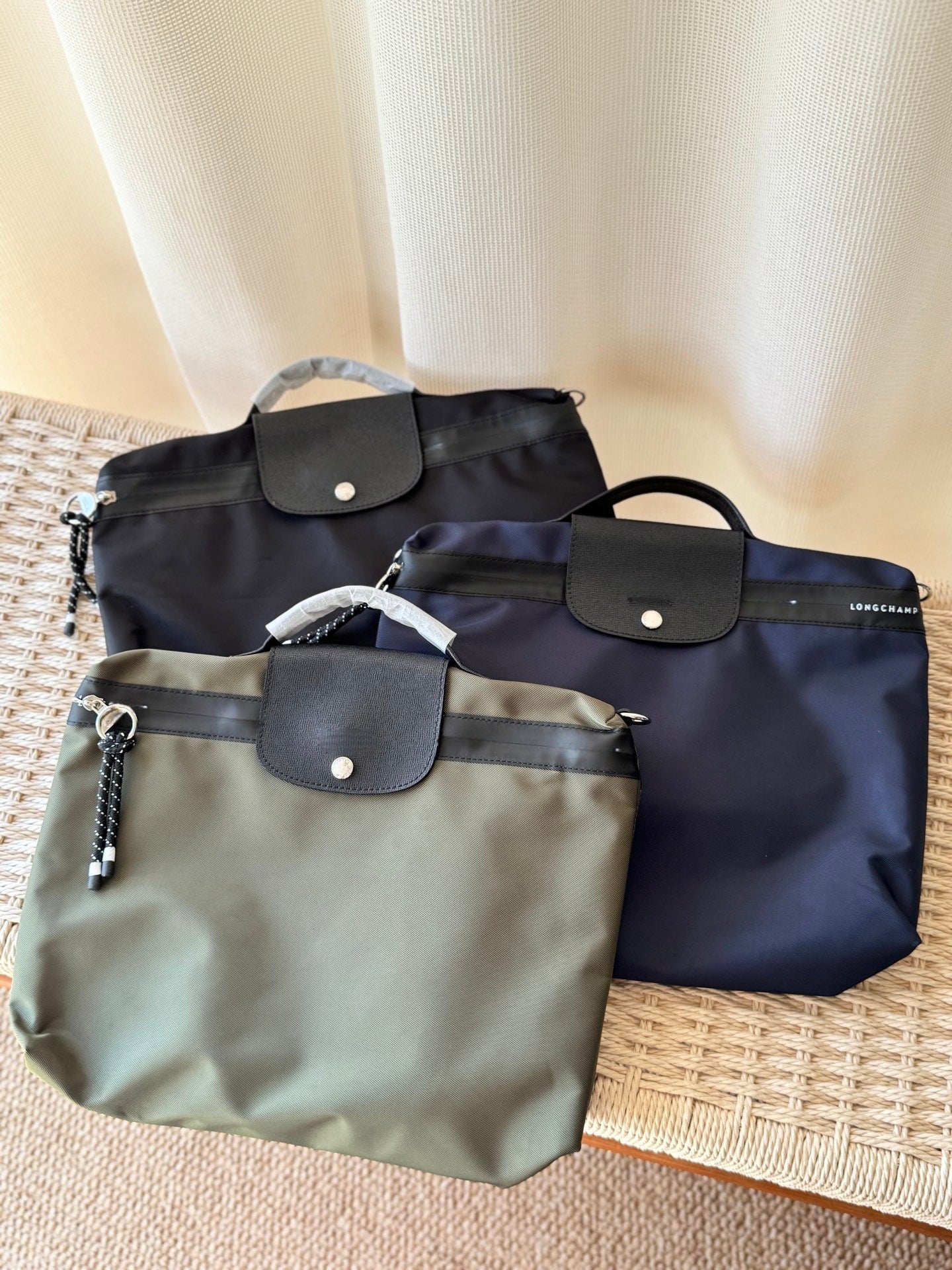 Beautiful Nylon Computer Large Capacity Business Women's Handbag
