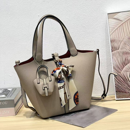 Women's Soft Leather Lychee Pattern Vegetable Basket Classic Women's Handbag