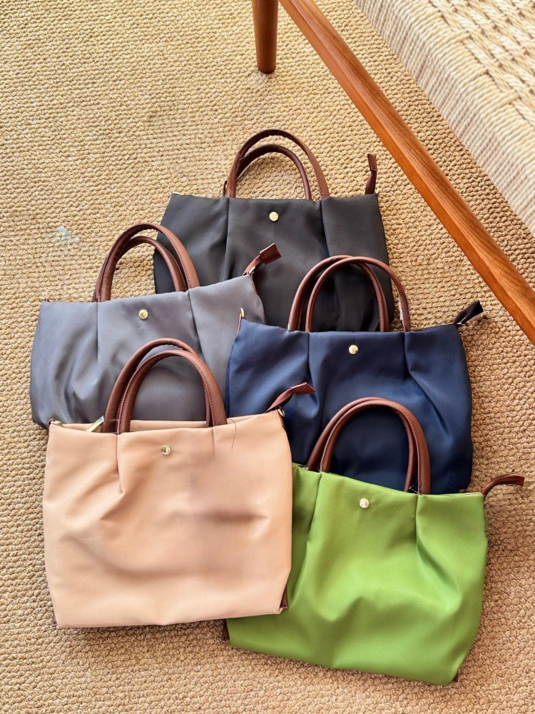 Le Waterproof Nylon Large Capacity Commuter Tote Bag