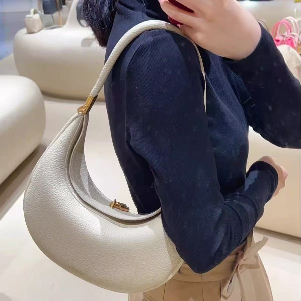 Minority Simple Affordable Luxury Fashion Selenodont Series Medium Bags