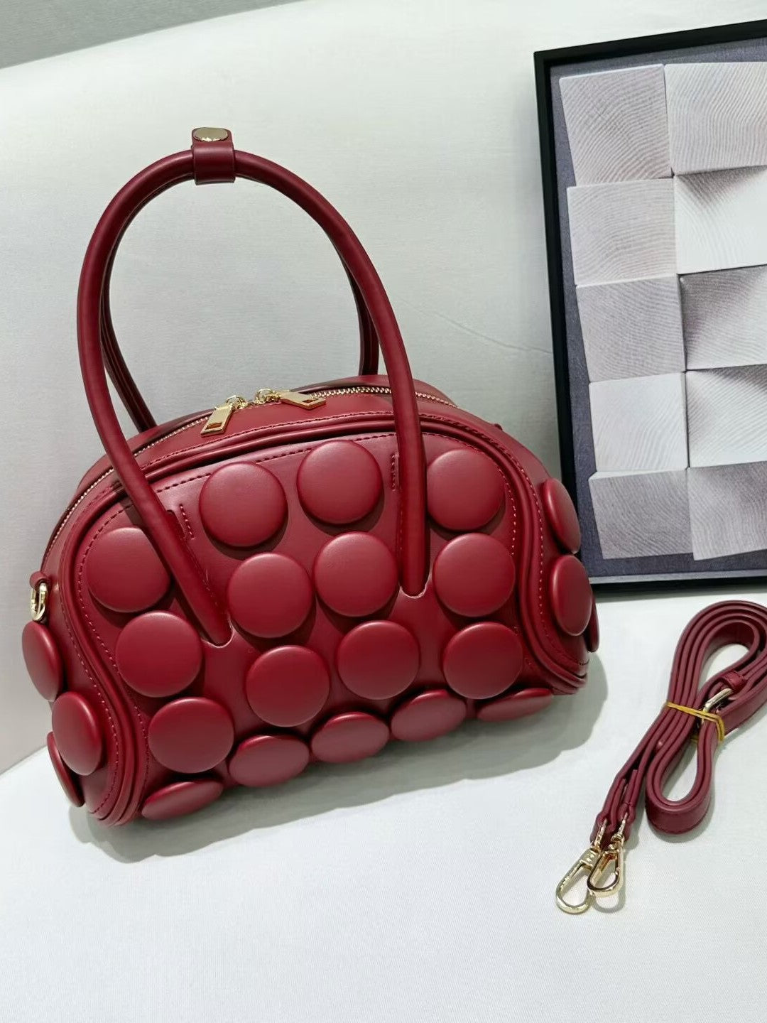 Women's Round Handmade Button Classic Fashion Portable Underarm Bag