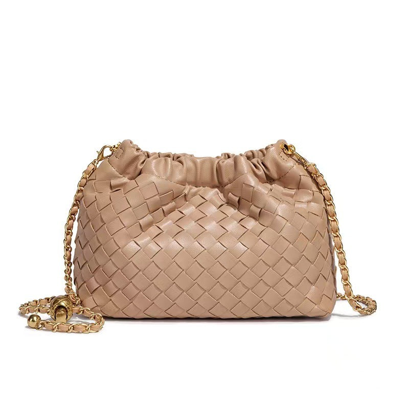 Metal Chain Cloud Hand-woven Fashion Simple Women's Shoulder Bag