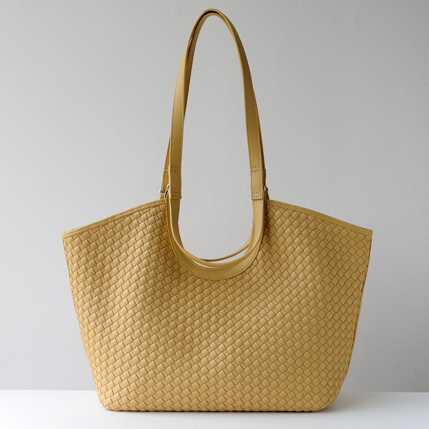 Women's Large Capacity Totes Woven Loose Handbags