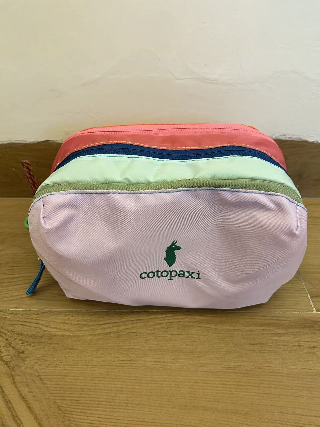 Stylish Classy Wash Portable Storage Multifunctional Cosmetic Bags
