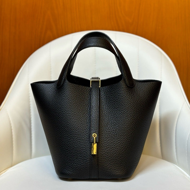 Women's Handmade Wax Line First Layer Cowhide Steel Hardware Vegetable Women's Handbag