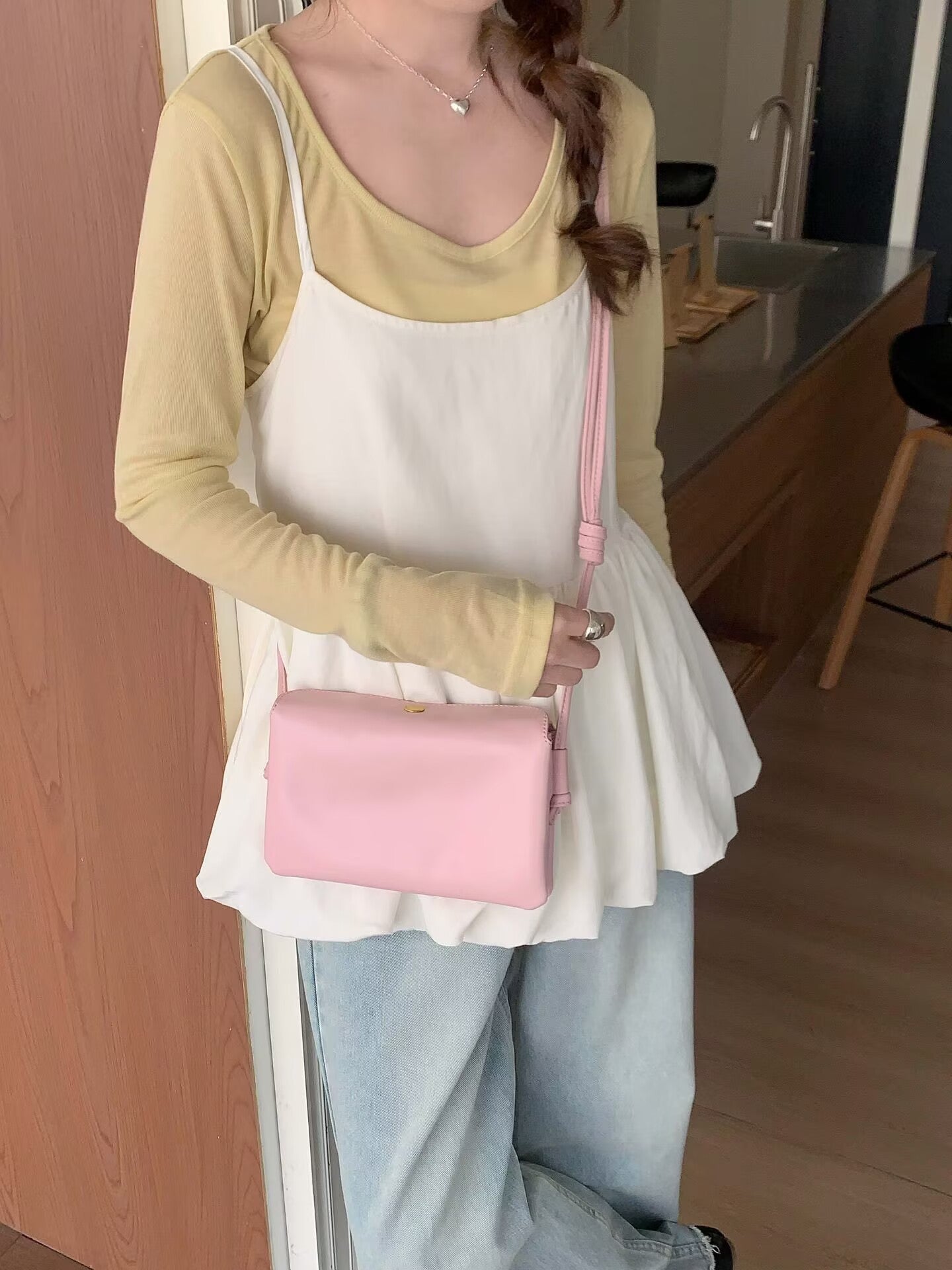 Women's Envelope Textured Sheepskin Exquisite Fashion Leather Message Candy Color Small Square Bags