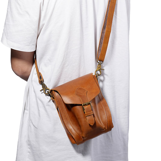Men's Crazy Horse Leather Personalized Cowhide Hanging Mobile Small Square Bags