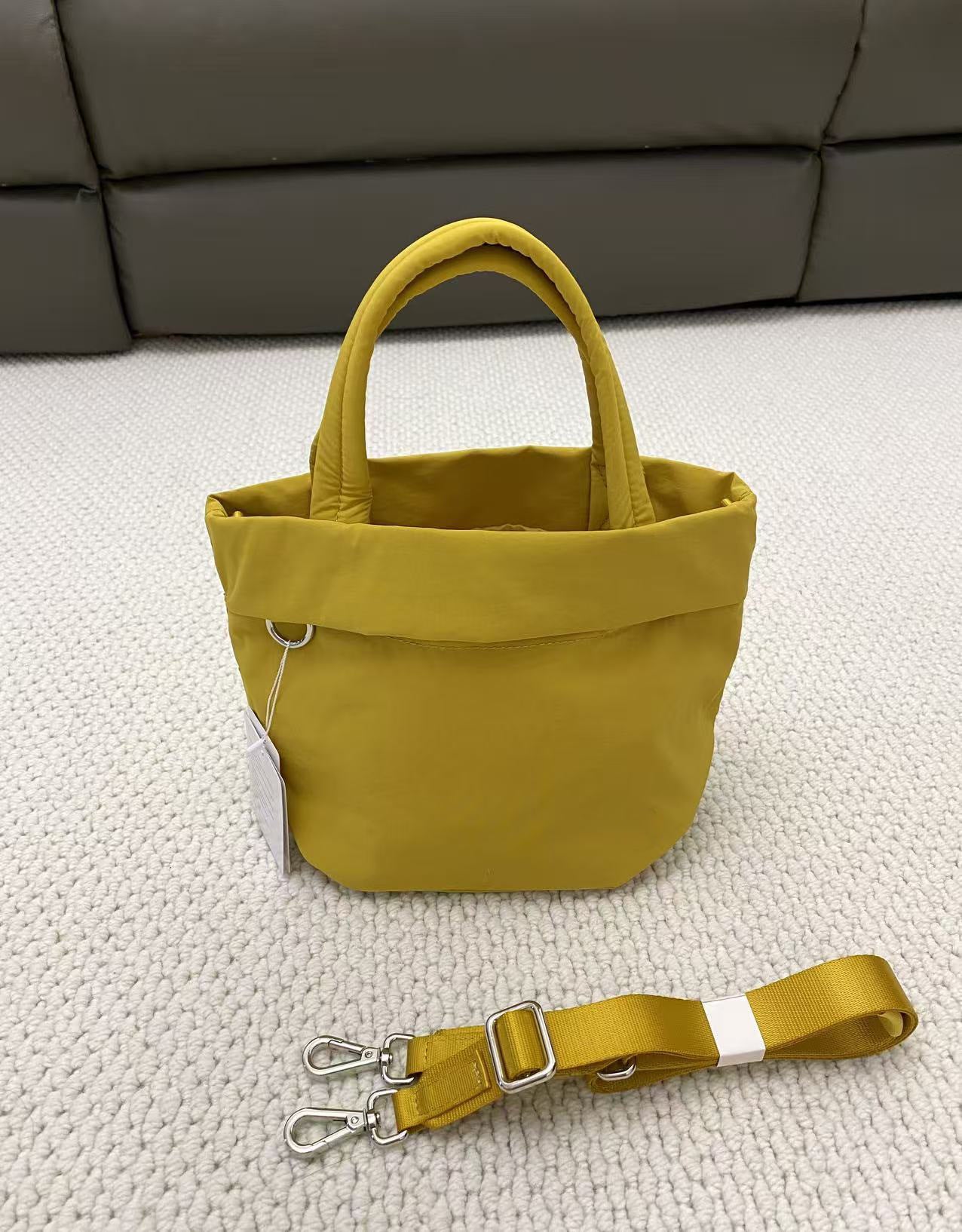 Classic Women's Road Yoga Canvas Lightweight Women's Shoulder Bag