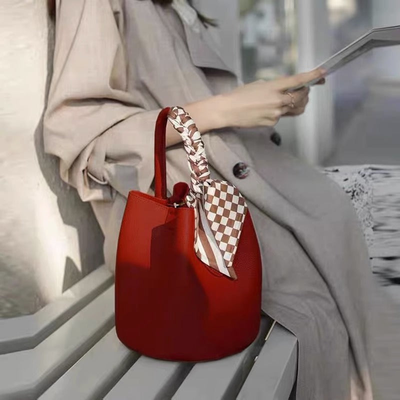 Glamorous Trendy Women's High-grade Mini Portable Bucket Bag