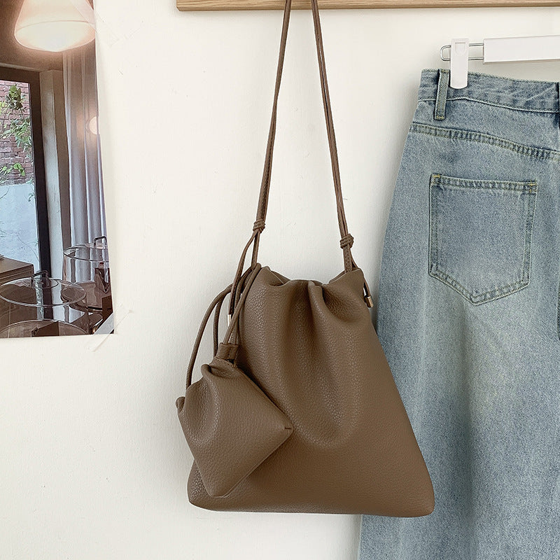 Style Soft Surface Simple Fashion Large Capacity Women's Messenger Bag