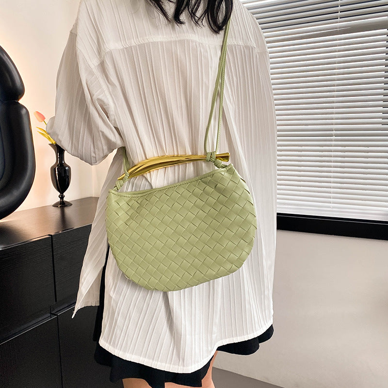 Women's Niche Sardine Hand-woven Textured Personality Chain Handbags