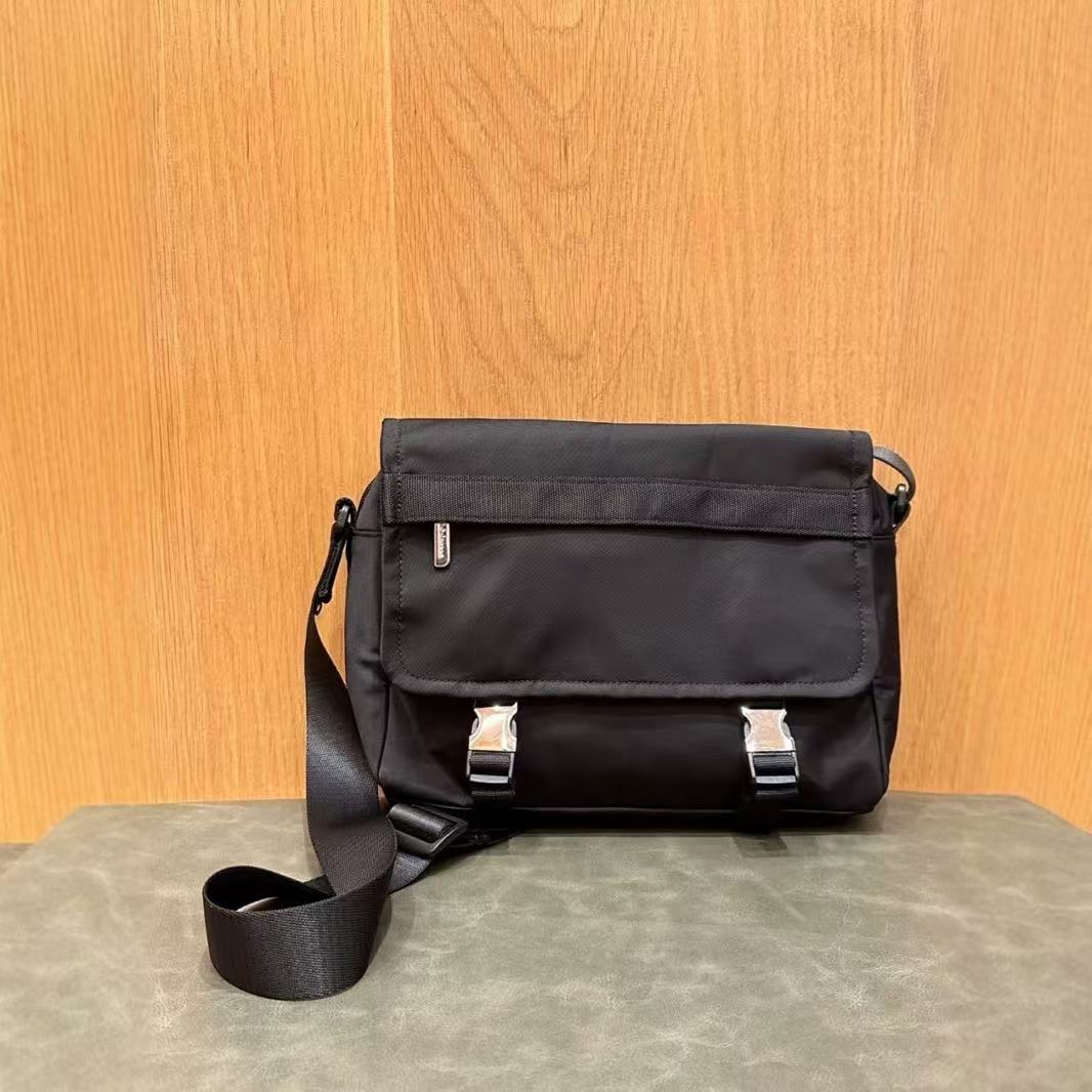 Elegant Stylish Men's Yoga Unisex One Bags