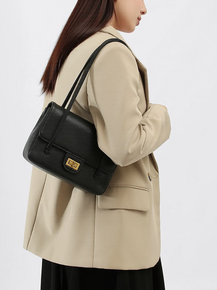 Women's Style One Exquisite Niche Underarm Baguette Small Square Bags