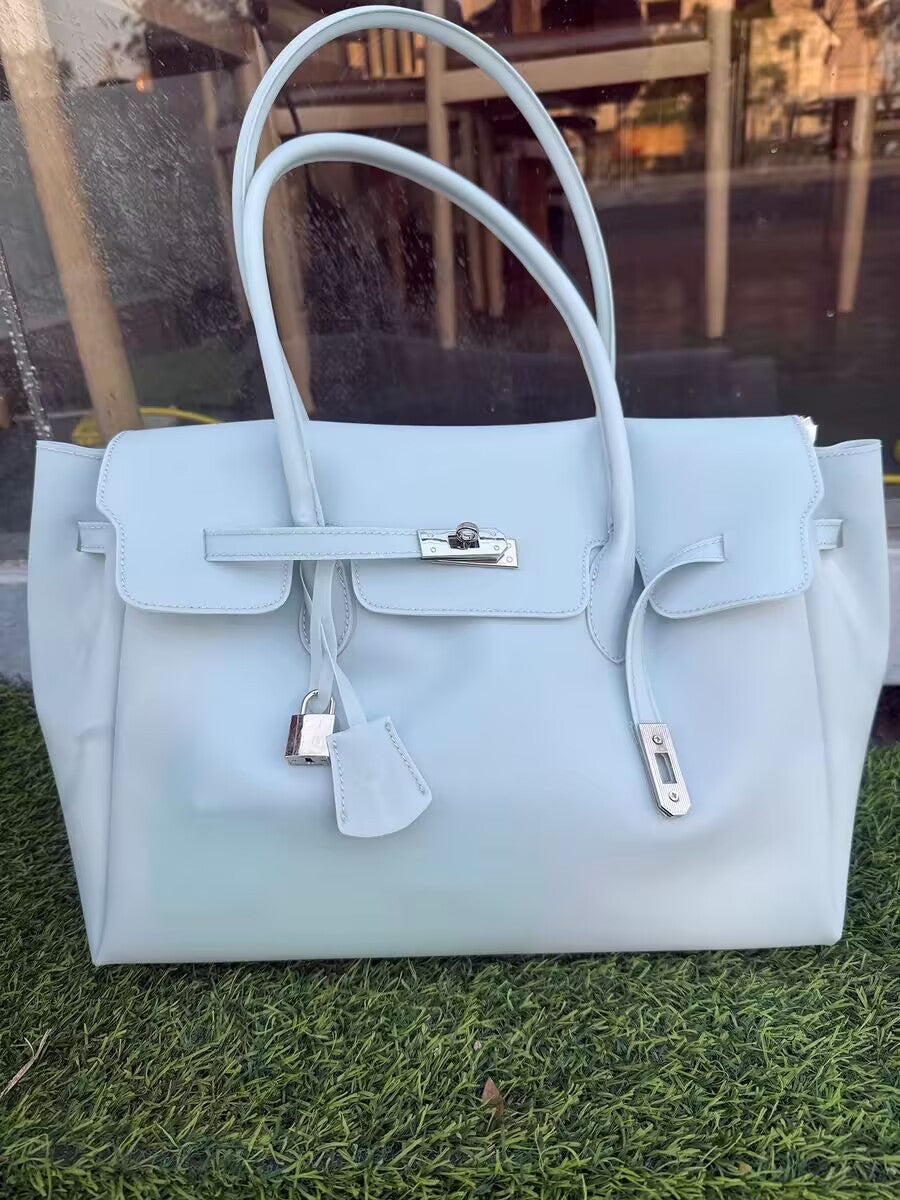 Women's Style Transparent Jelly Fashion Twist Large Capacity Portable Women's Shoulder Bag