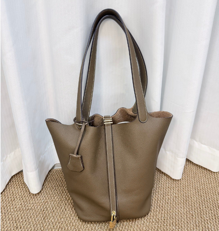 Women's Portable Classic Genuine Leather Vegetable Basket Lychee Pattern Simple Latch Women's Shoulder Bag
