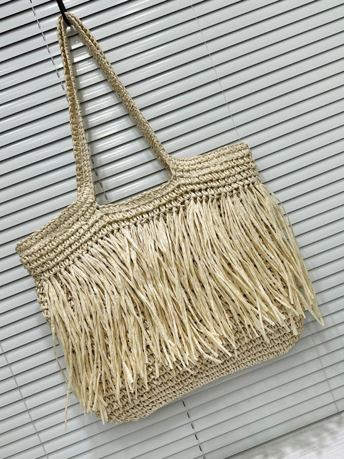 Summer Large Straw Vacation Style Woven Tassel Women's Shoulder Bag