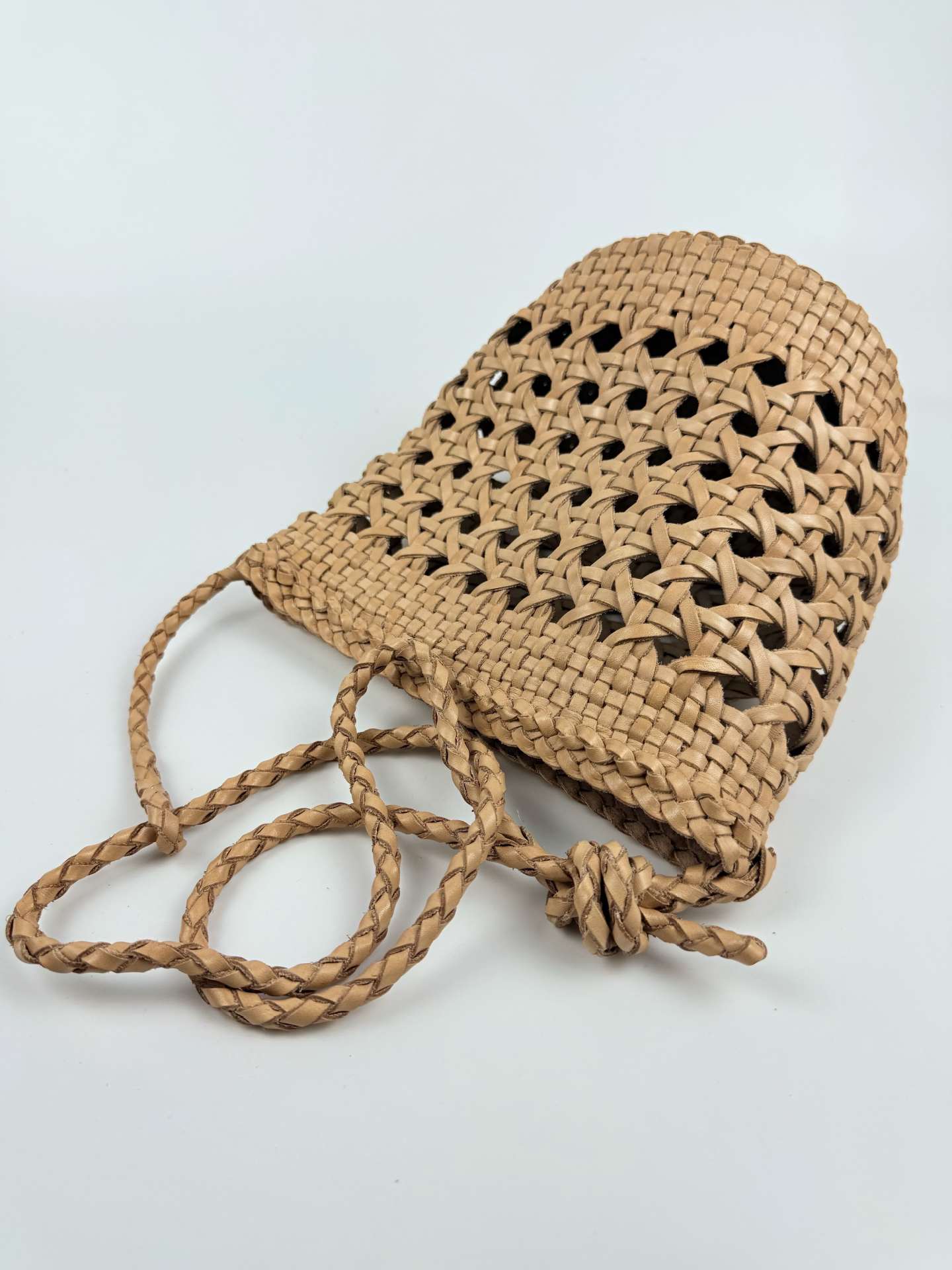 French Woven Vegetable Basket Layer Cowhide Bucket Bag