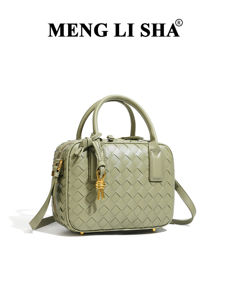 Large Capacity Boston Pillow Hand-woven Fashion Portable Bags