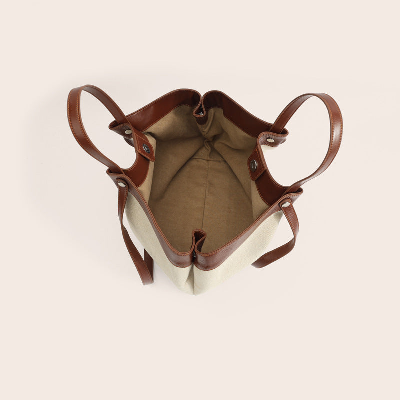 Women's Top Layer Cowhide Portable Commuter Large Capacity Bat Tote Bag