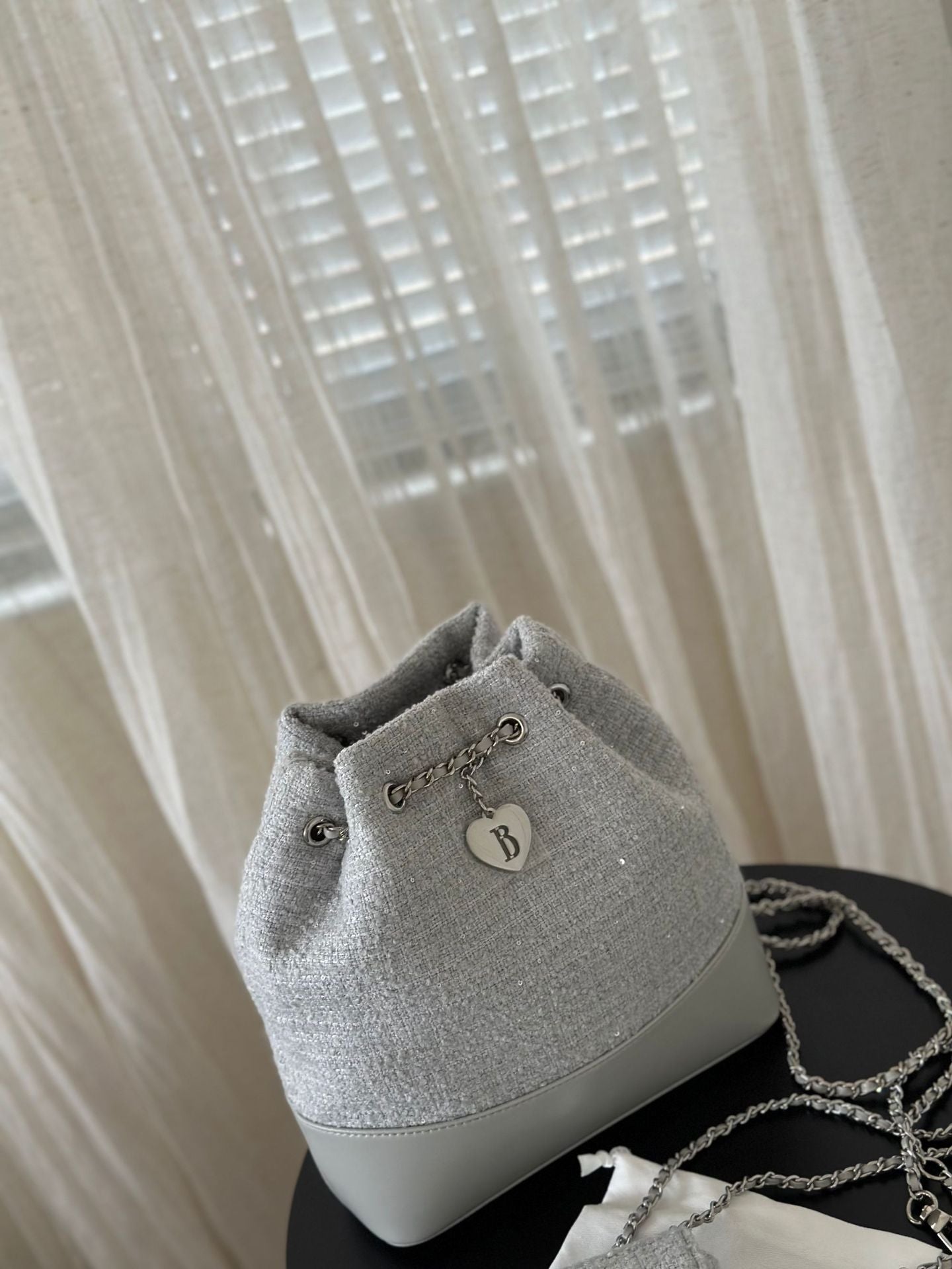 Eight Milk Tweed Elegant Simple Love Chain Genuine Leather Women's Backpack