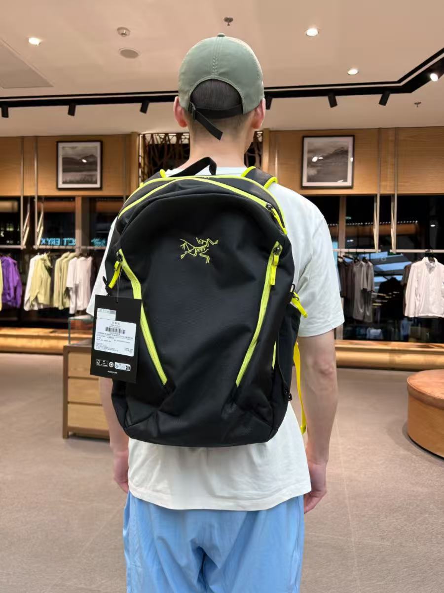 Women's & Men's Fashion Hiking Waterproof Hard-wearing Leisure Backpack