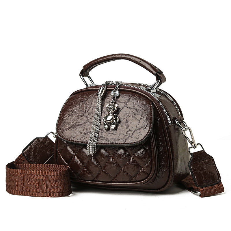 Women's Fashion Rhombus Tassel Bear Pendant Round Bags