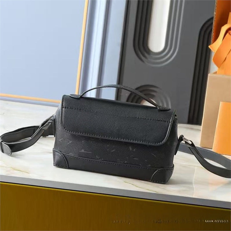 Classy Creative Popular Color-matching Trendy Wild Handbags