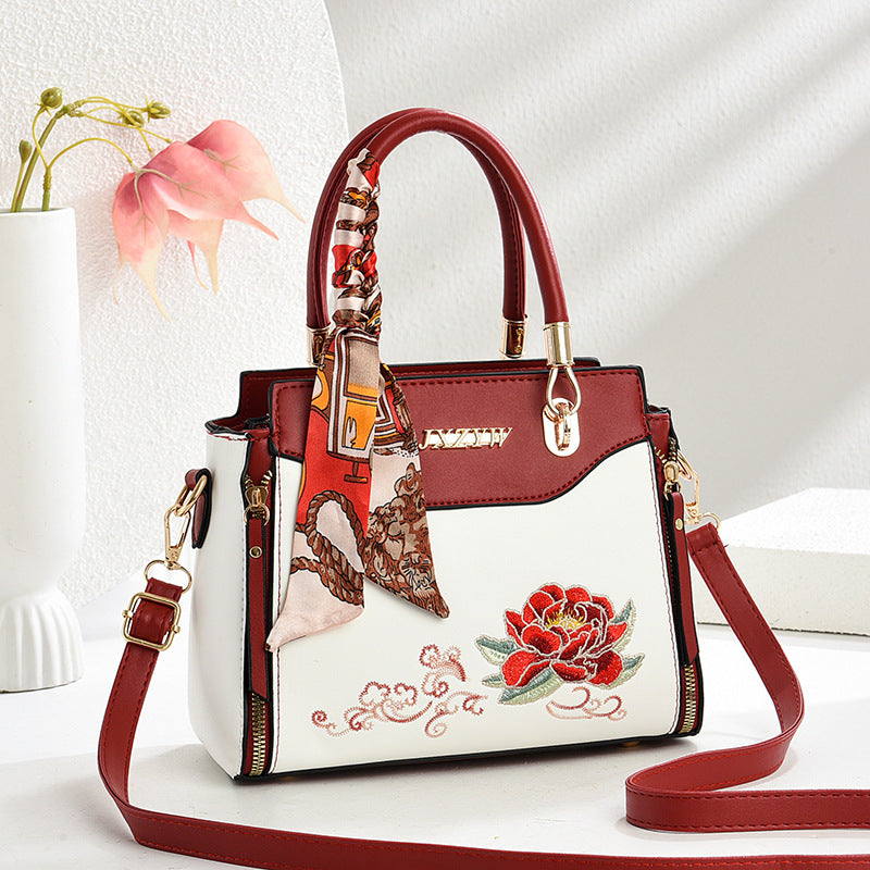 Women's Chinese Style Embroidery Mother's Large Capacity Women's Handbag